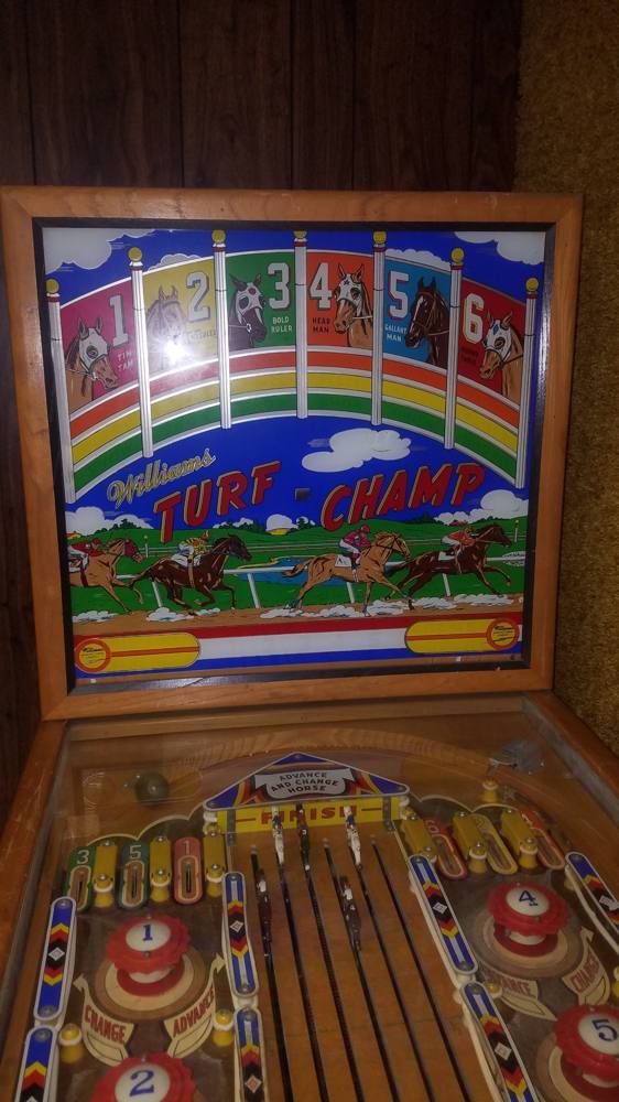 Williams Turf Champ, 1958 · Horse race pinball